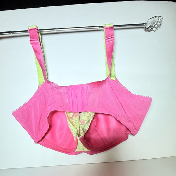 Cacique Pink and Yellow Floral Lace Bra - Picture 6 of 10